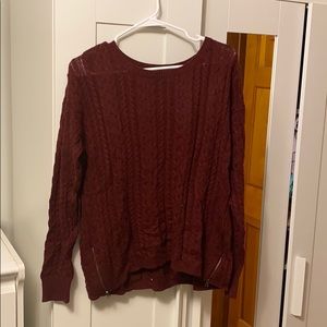 American Eagle Sweater.